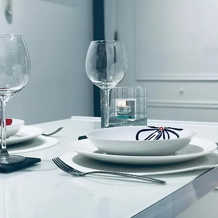 Lucushouse Ii 公寓 *