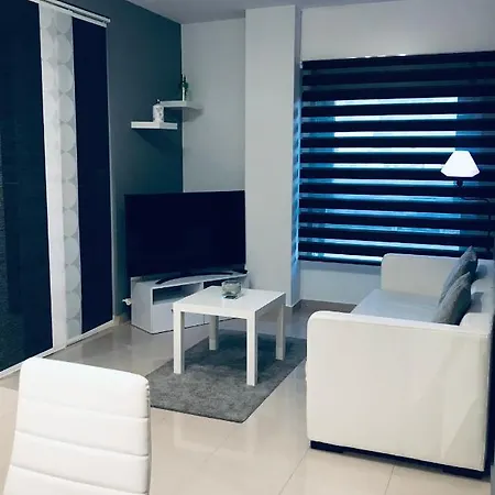 Lucushouse Ii Apartmán *